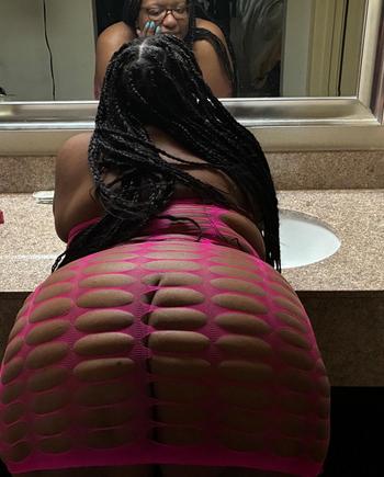 Bre, 30  female escort, Hattiesburg
